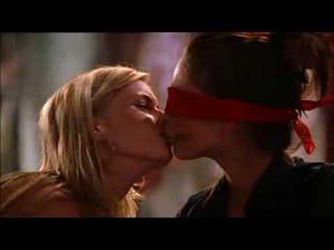  lesbian kiss kristin kreuk It is Kristin behind the blindfold promise